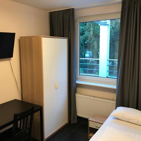 Rentapartment Duesseldorf ภายนอก รูปภาพ